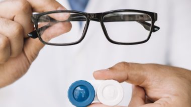 glasses vs contact lenses